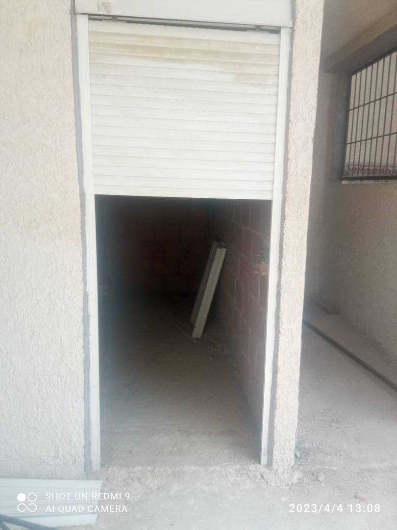 vente d'un appartement semi fini de type F4