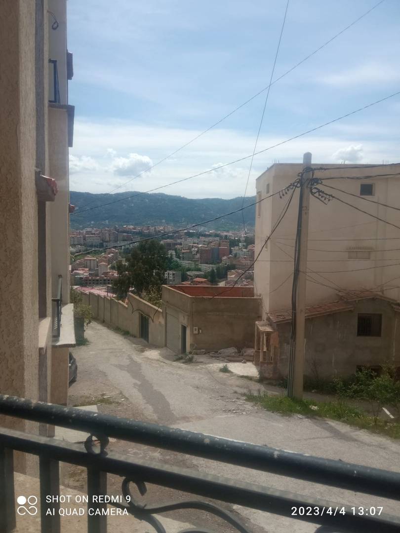vente d'un appartement semi fini de type F4