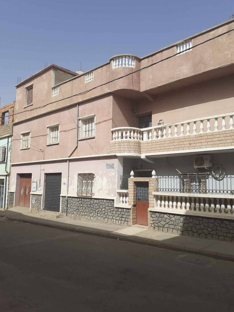 Vente villa a sidi bel abbes ville 