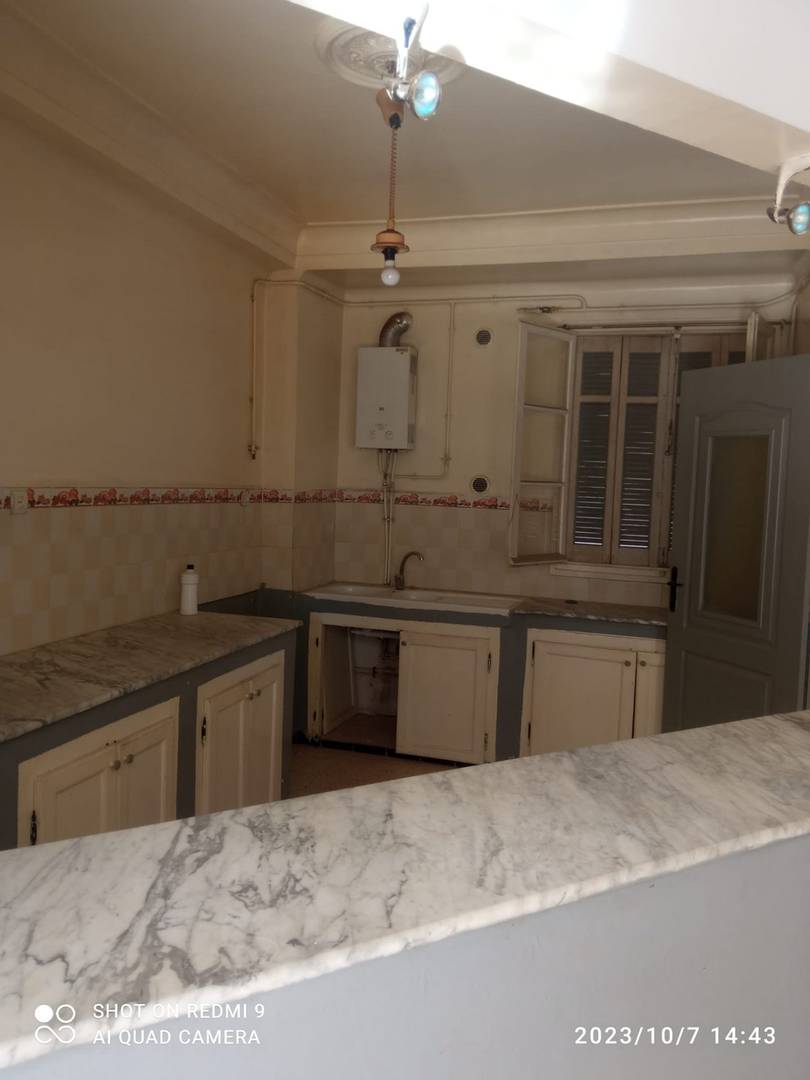LOCATION APPARTEMENT DE TYPE f4