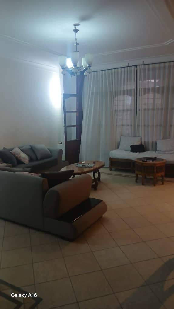 duplex F4 avec garage et cours extérieur