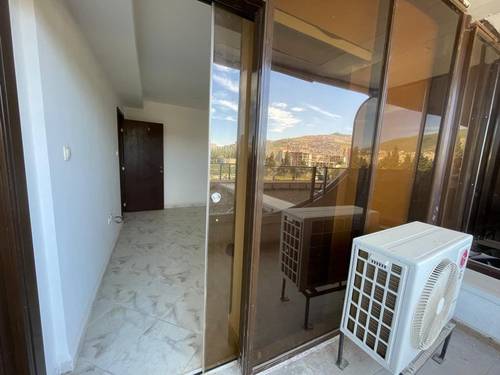 F3 RESIDENCE NIE D'ABEILLE 