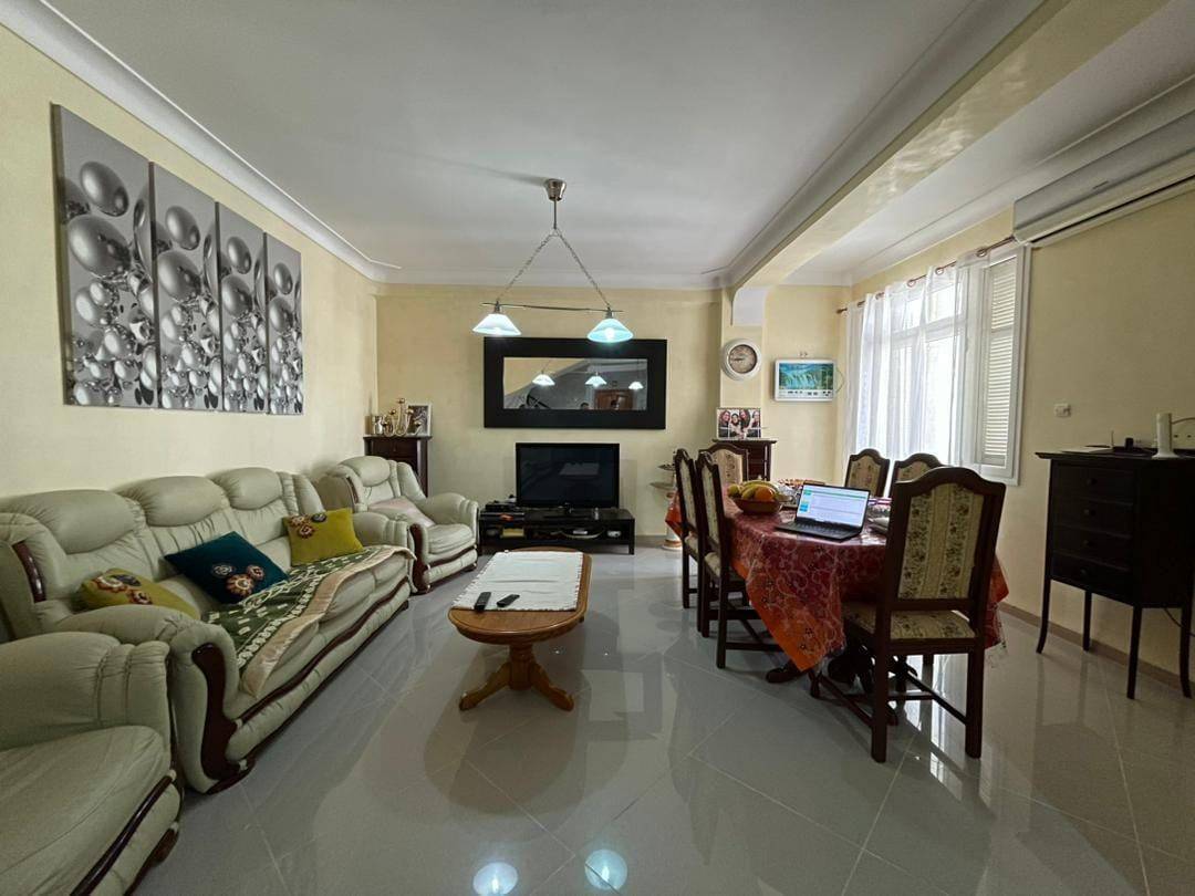DUPLEX RESIDENCE PHONIEX
