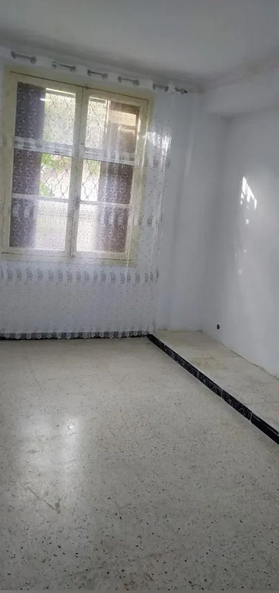 Vente appartement F5 a Annaba GASSIOT