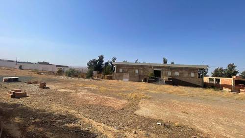 Parc agricole semi-aménagé de 7465 m² à Sidi Khettab (Relizane)