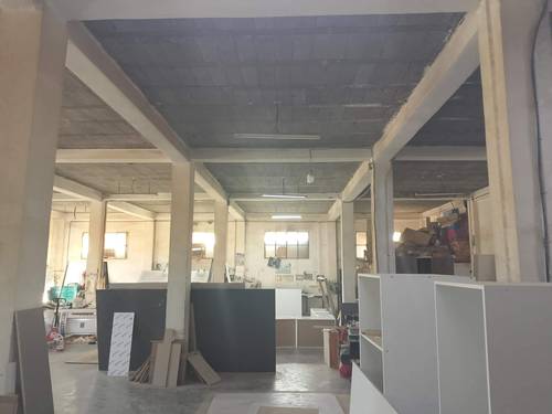 Vente Local industriel / Showroom
