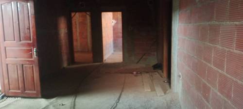 للبيع مسكن فردي ط+1+ سطح في طور الإنجاز 