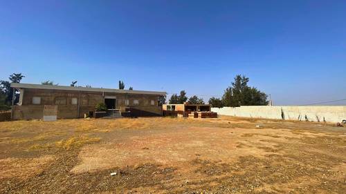 Parc agricole semi-aménagé de 7465 m² à Sidi Khettab (Relizane)