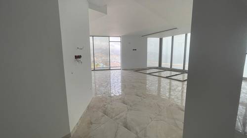 À Vendre : Appartements haut standing à Oran - Front de Mer