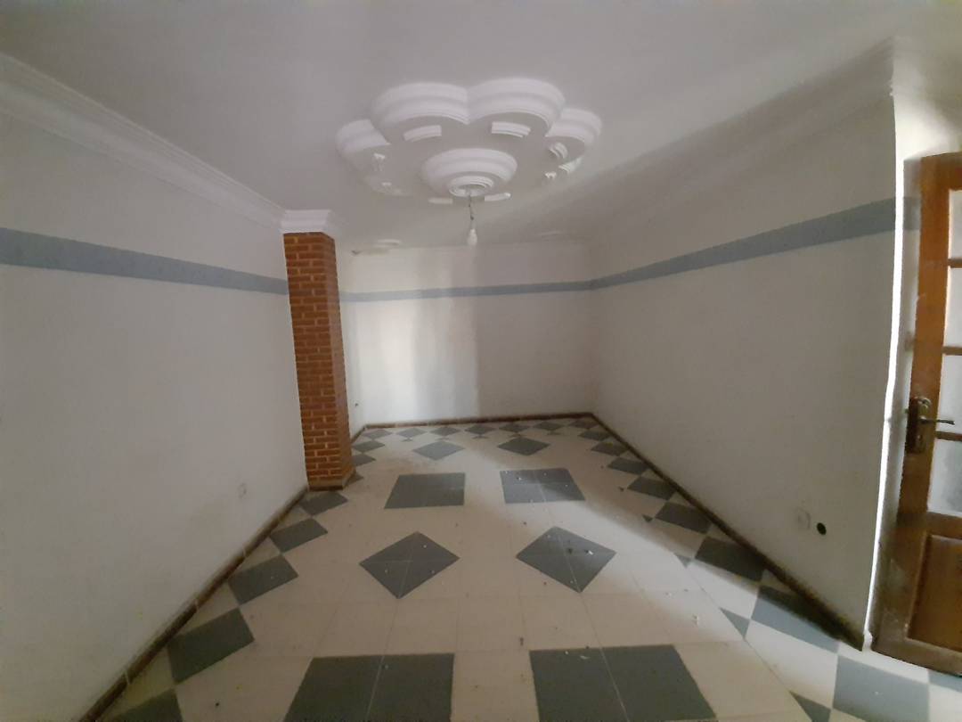 Vente villa à l’entrée de Khemis El Khechna