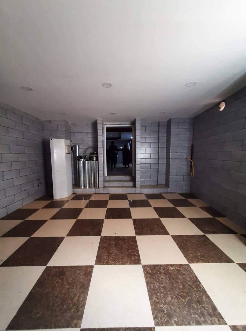 Un Local à vendre au niveau de draria