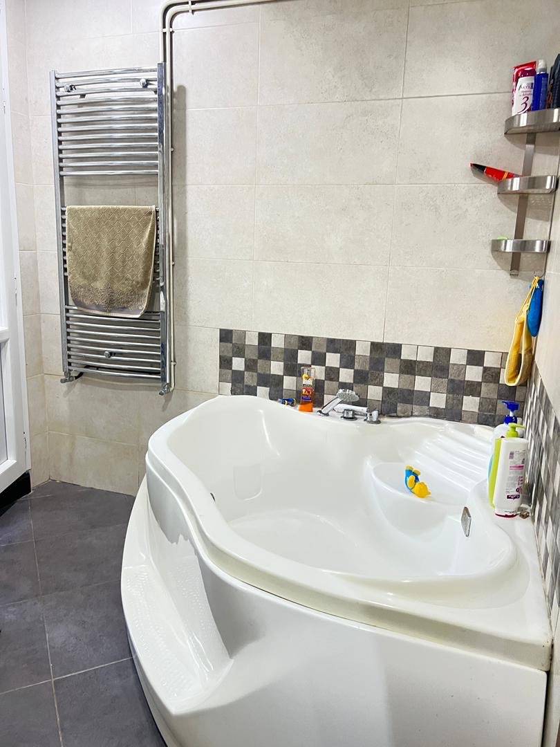 Location F4 Said Hamdine 