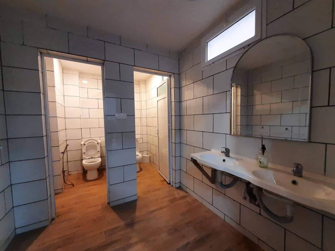 Un Local à vendre au niveau de draria