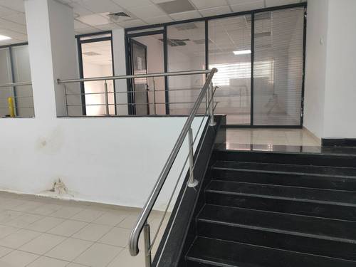 LOCATION BUREAUX
