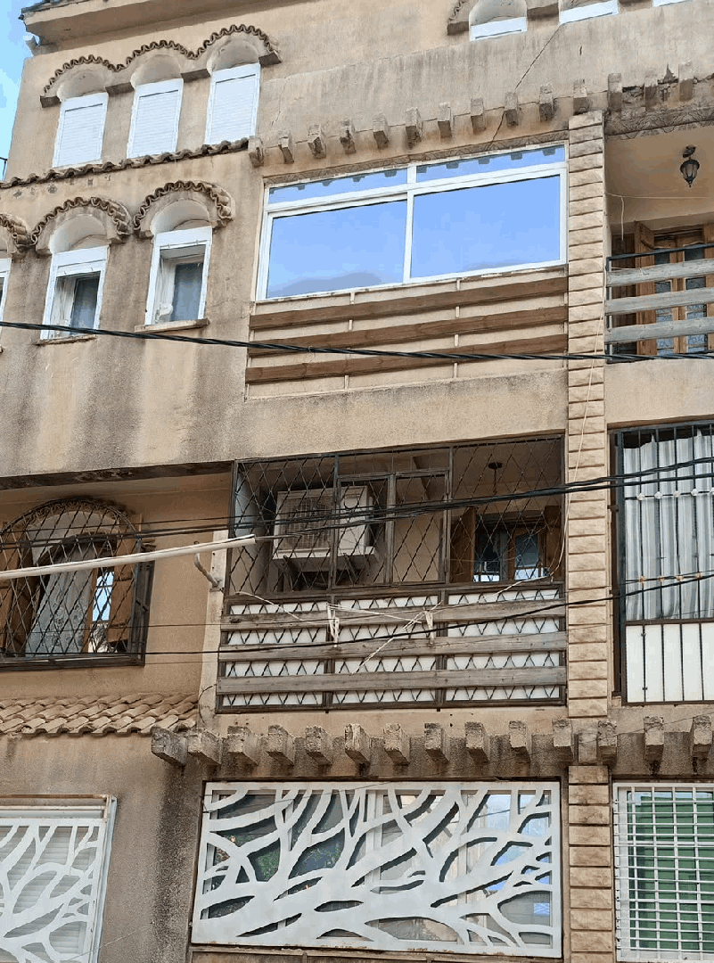 Duplex F5 + Terrasse 220 m² à vendre – Bir Touta