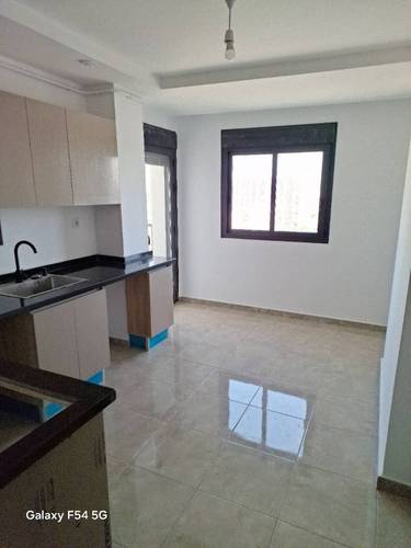 À louer – Appartement neuf à l’Hypodrome Oran 