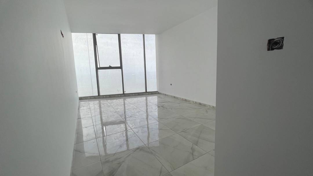 À Vendre : Appartements haut standing à Oran - Front de Mer
