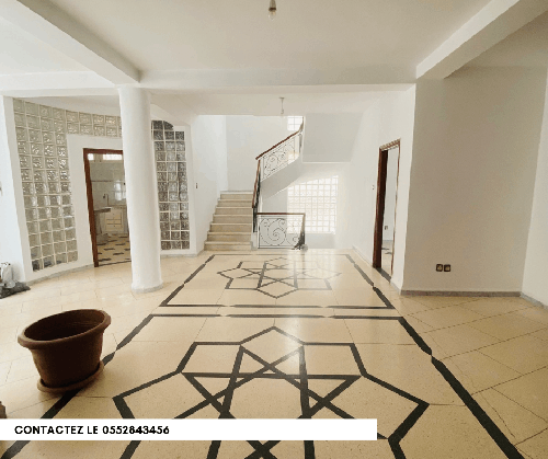 Mise en location villa pour bureaux 