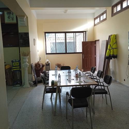 Local commercial (convient aussi pour habitation)