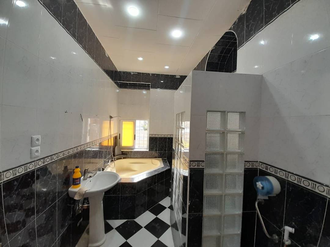 niveau de villa à louer à El Mouradia