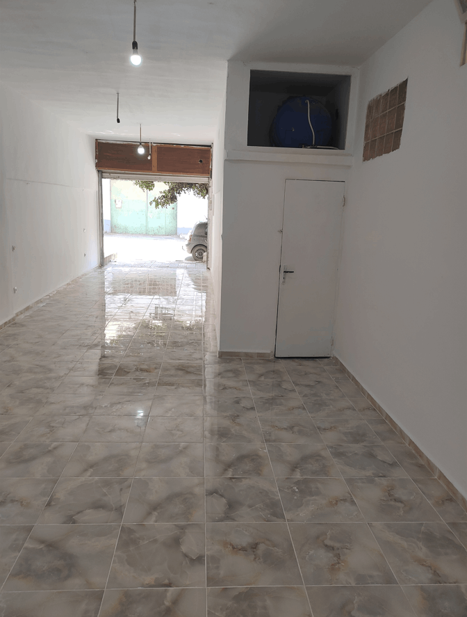local a vendre a sidi bel abbes trig najah a cotè cafè sephax
