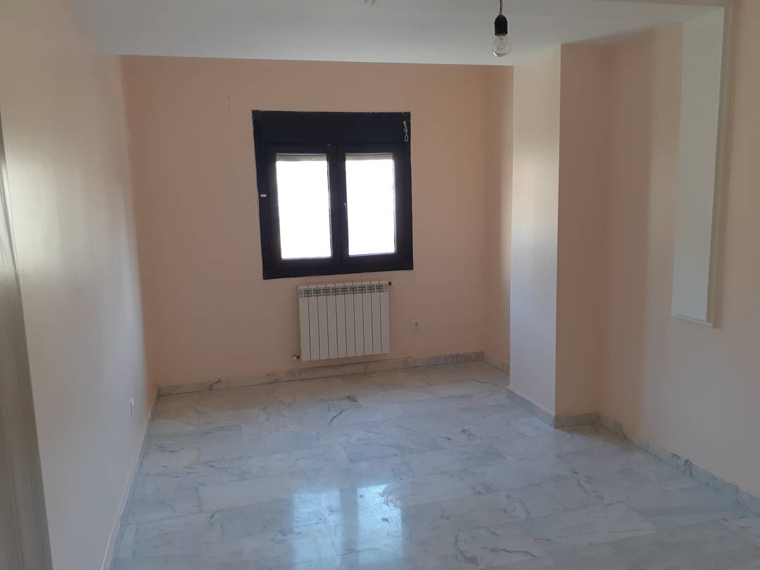 Vends Appartement  F3 neuf