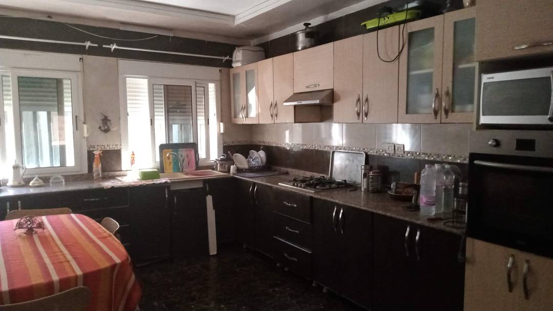 A vendre villa r+1 actée à