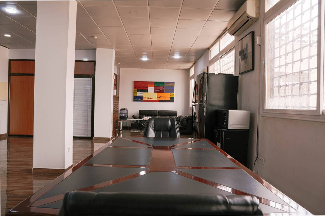 Showroom hamri trig faïence Oran