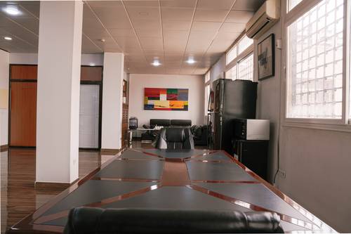 Showroom hamri trig faïence Oran 