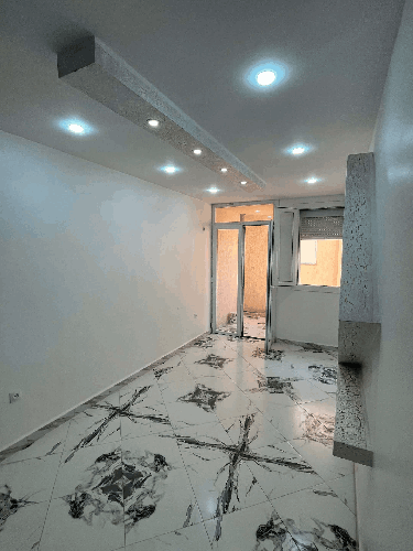 Appartement F2 à vendre – Roches Noires, Jijel - Algérie