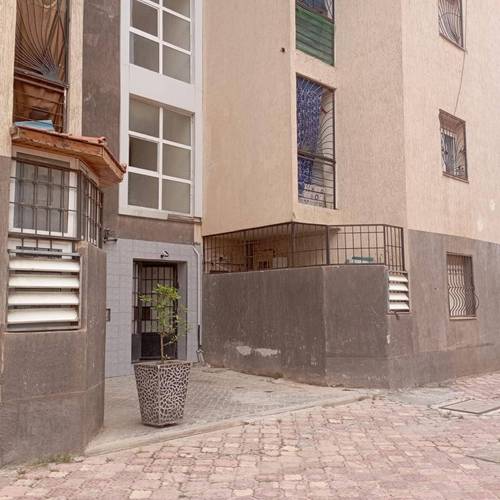 🏡 À VENDRE – APPARTEMENT F3 À LA RÉSIDENCE ESSARAYA – BOUISMAIL