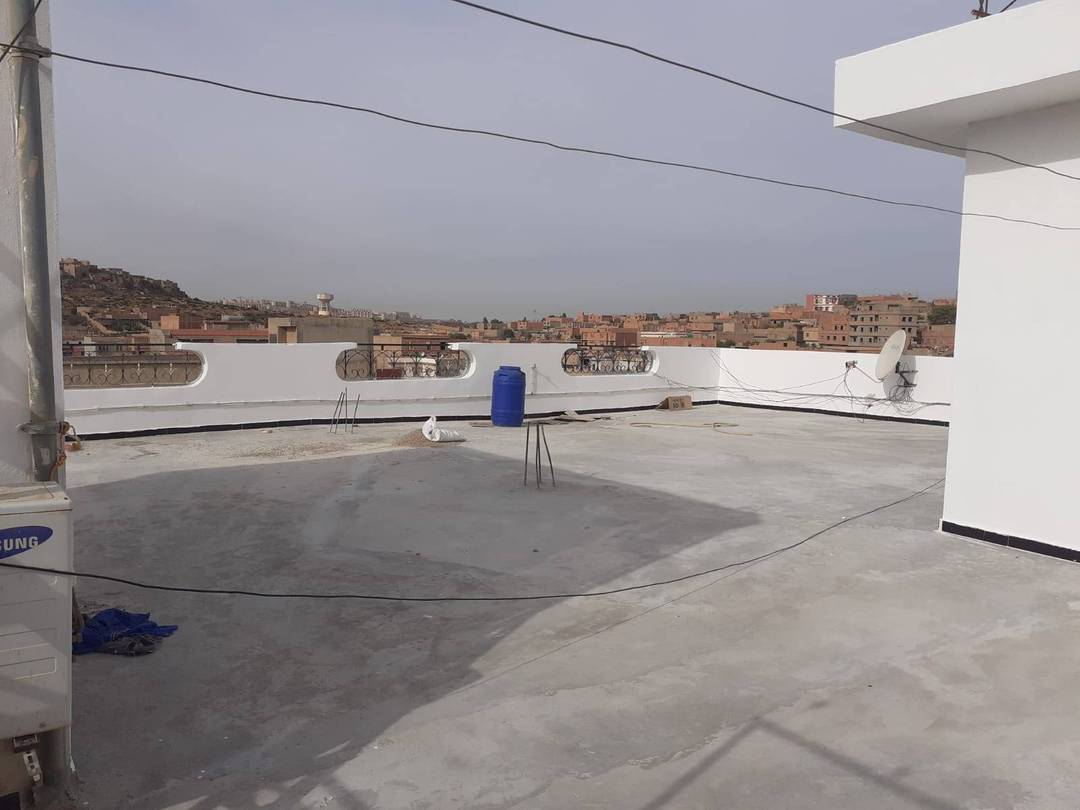 Très grande villa tout équipée à moins de 6Km du centre historique de Tlemcen