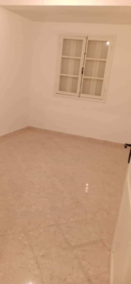 Location appartement F3 belgaide oran