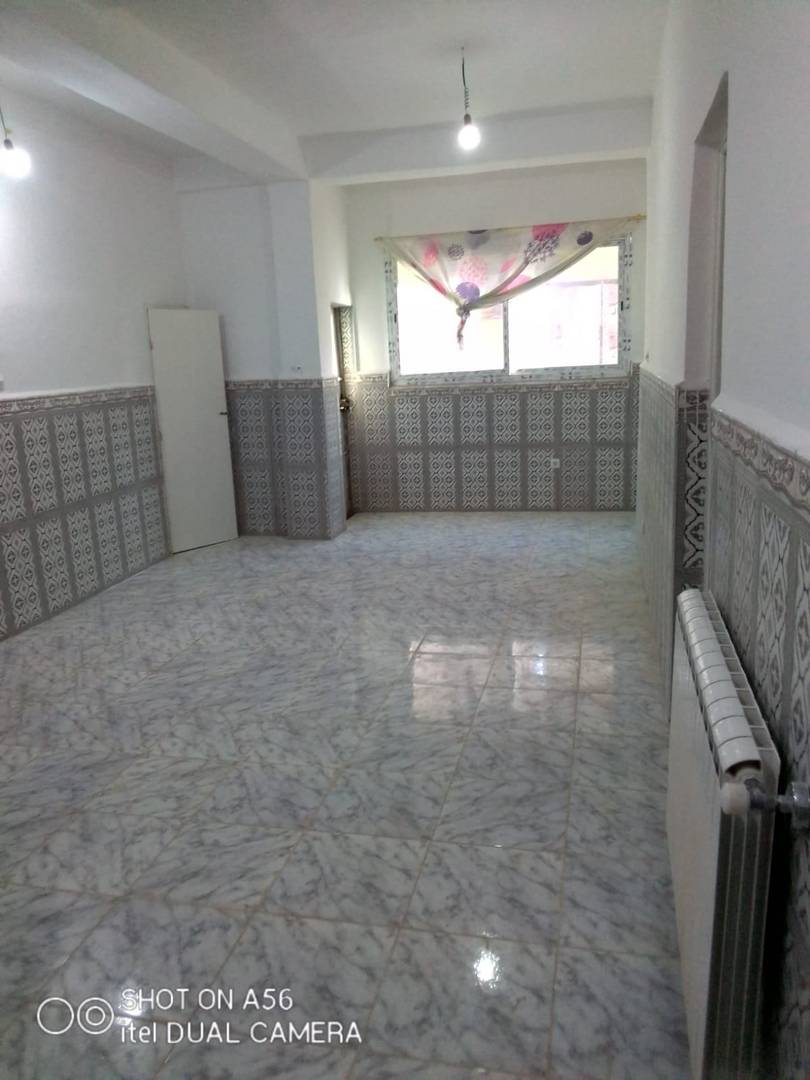 Location RDC + 1 ère étage de villa