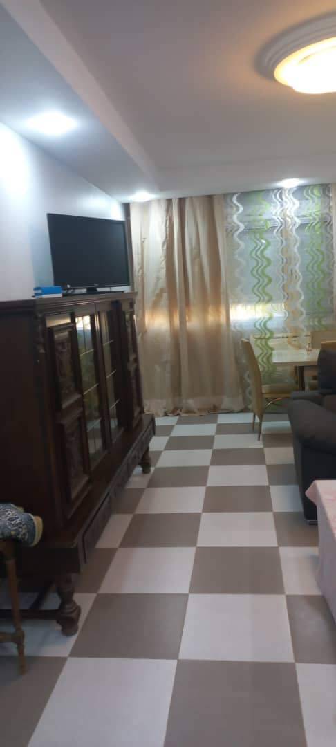 LOCATION F4 MEUBLE