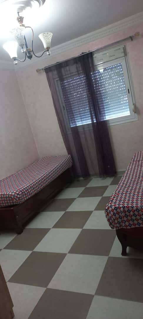 LOCATION F4 MEUBLE