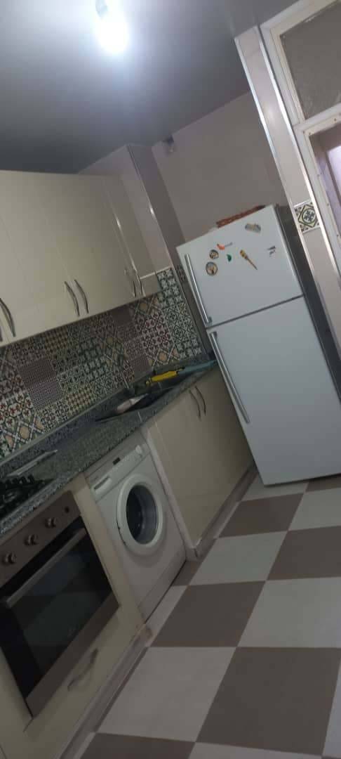 LOCATION F4 MEUBLE