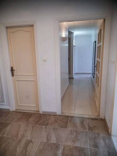 Loue appartement Benaknoun meublé f4