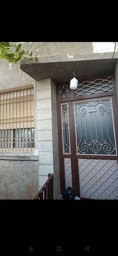 villa Double façade de 173 m² à vendre à Benyarou, Tlemcen