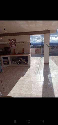 villa Double façade de 173 m² à vendre à Benyarou, Tlemcen