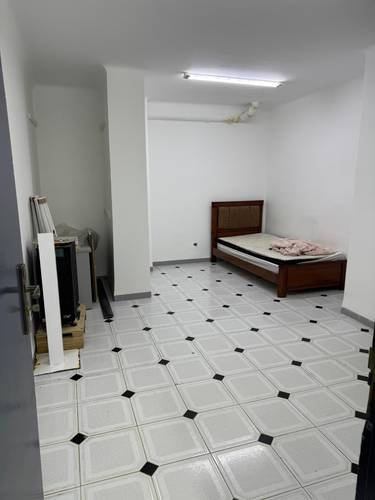 LOCATION F5 COMMERCIAL BAB EZZOUAR