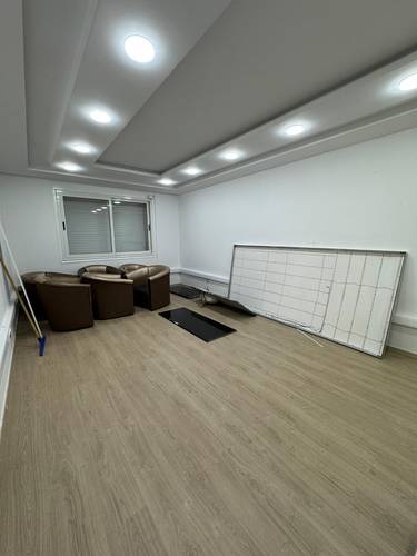 LOCATION F5 COMMERCIAL BAB EZZOUAR