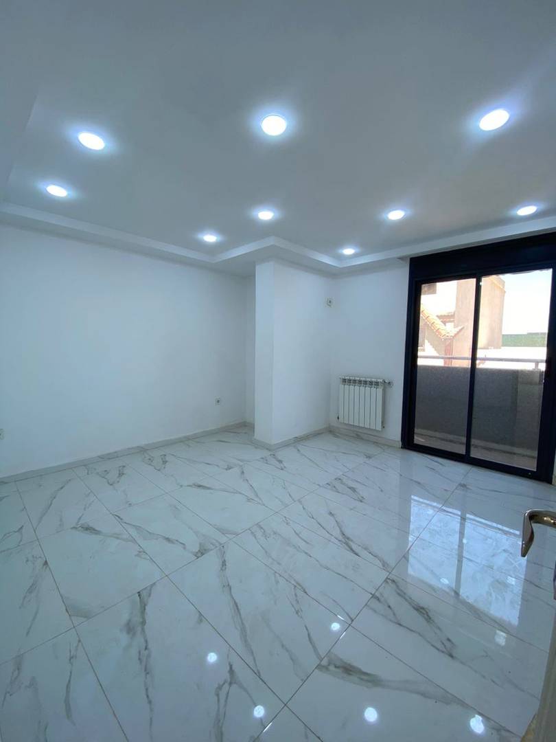 Vente magnifique appartement F5 à cheraga