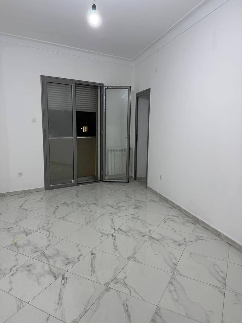 LOCATION IMMEUBLE COMMERCIAL R+5
