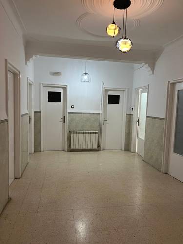 LOCATION NIVEAU DE VILLA