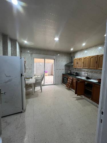 LOCATION NIVEAU DE VILLA