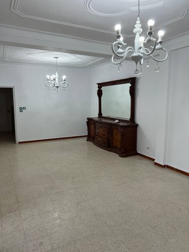 LOCATION NIVEAU DE VILLA