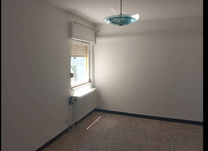 Vente Appartement F3 à dely brahim 