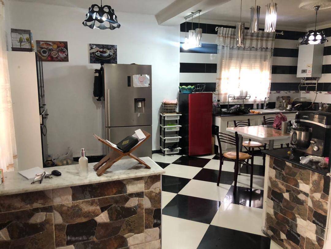 Villa R+3 a béni messous