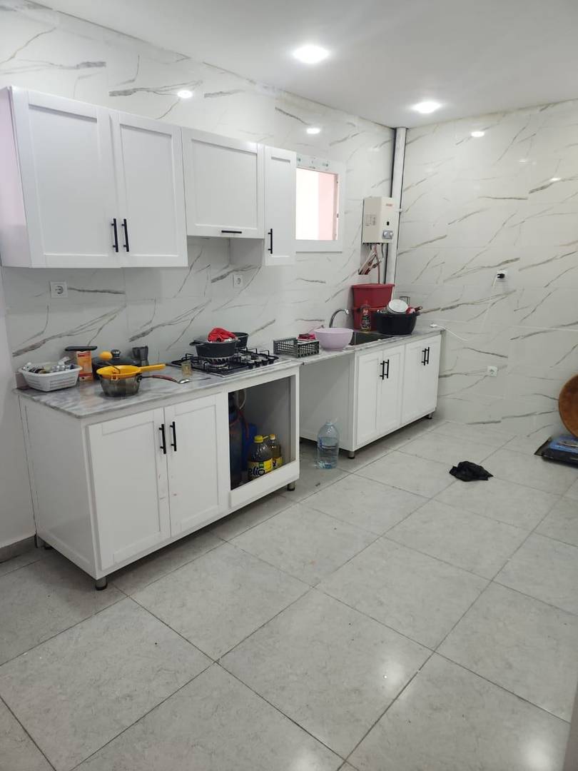 Vent Appartement F4 d'une superficie de 100 m² - Jijel